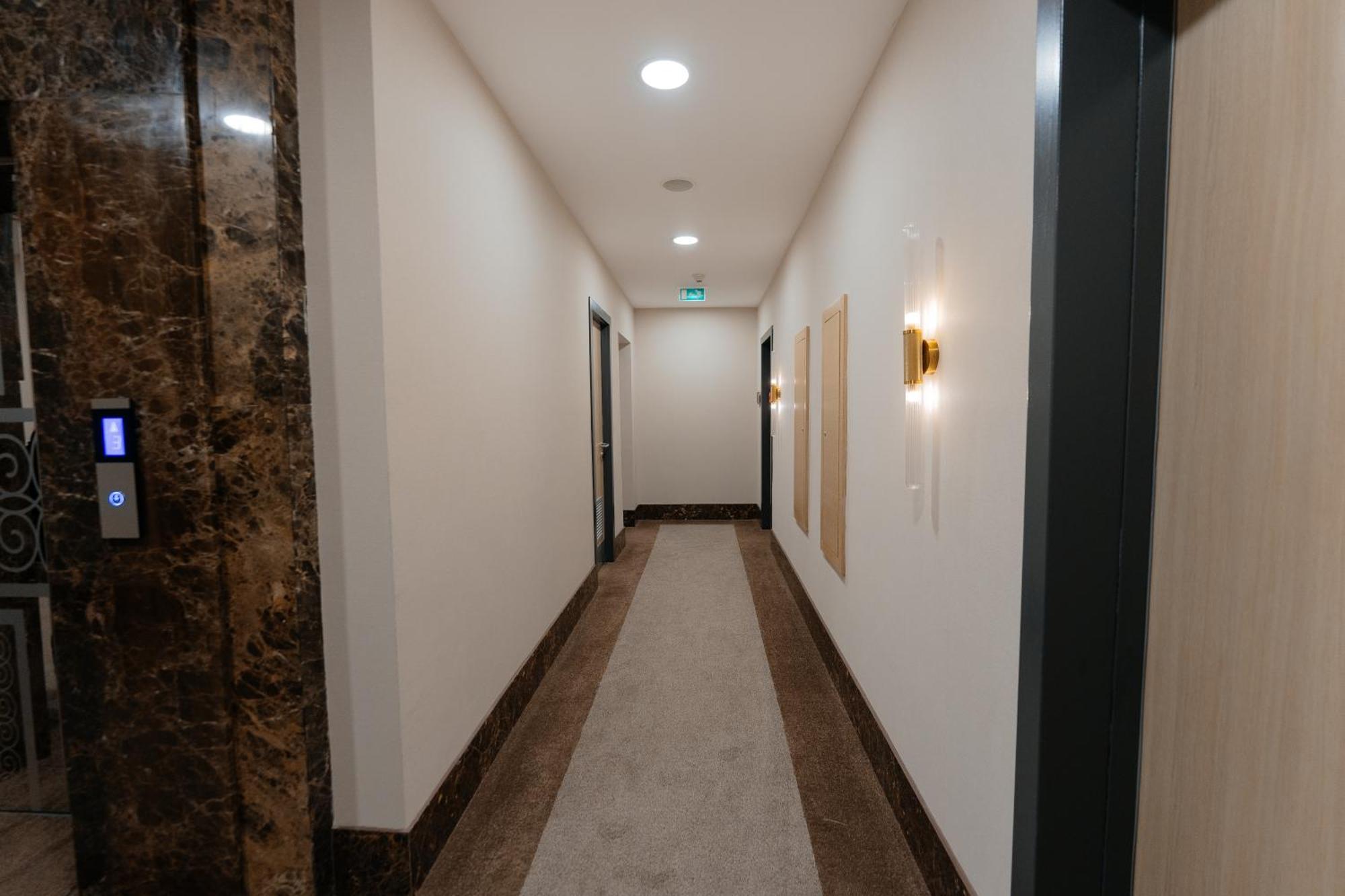 Alau Hotel Astana Exterior photo